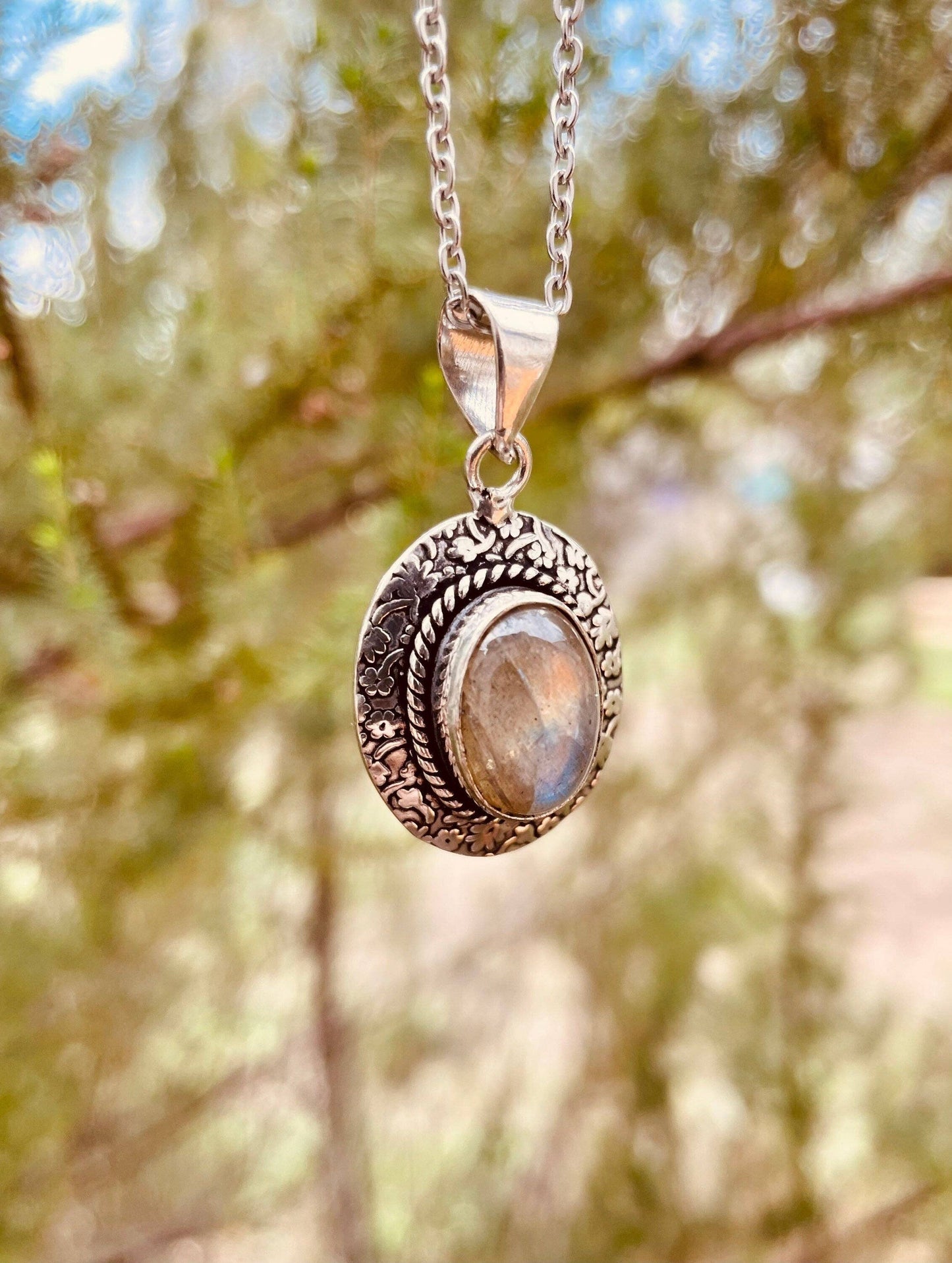 Labradorite Silver Necklace